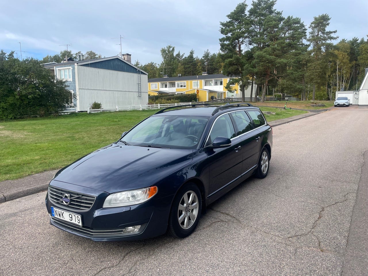 Volvo V70 2014 – bild 1 av 9