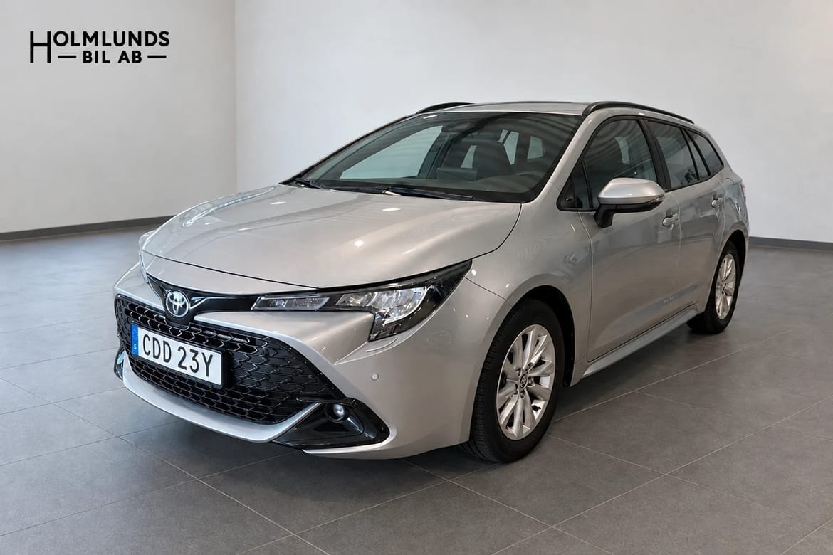 Toyota Corolla 2024 – bild 1 av 12