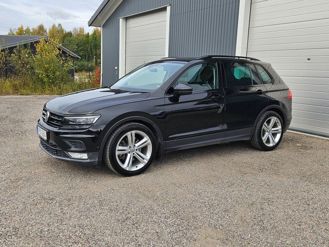 Volkswagen Tiguan 2017 – bild 1 av 8