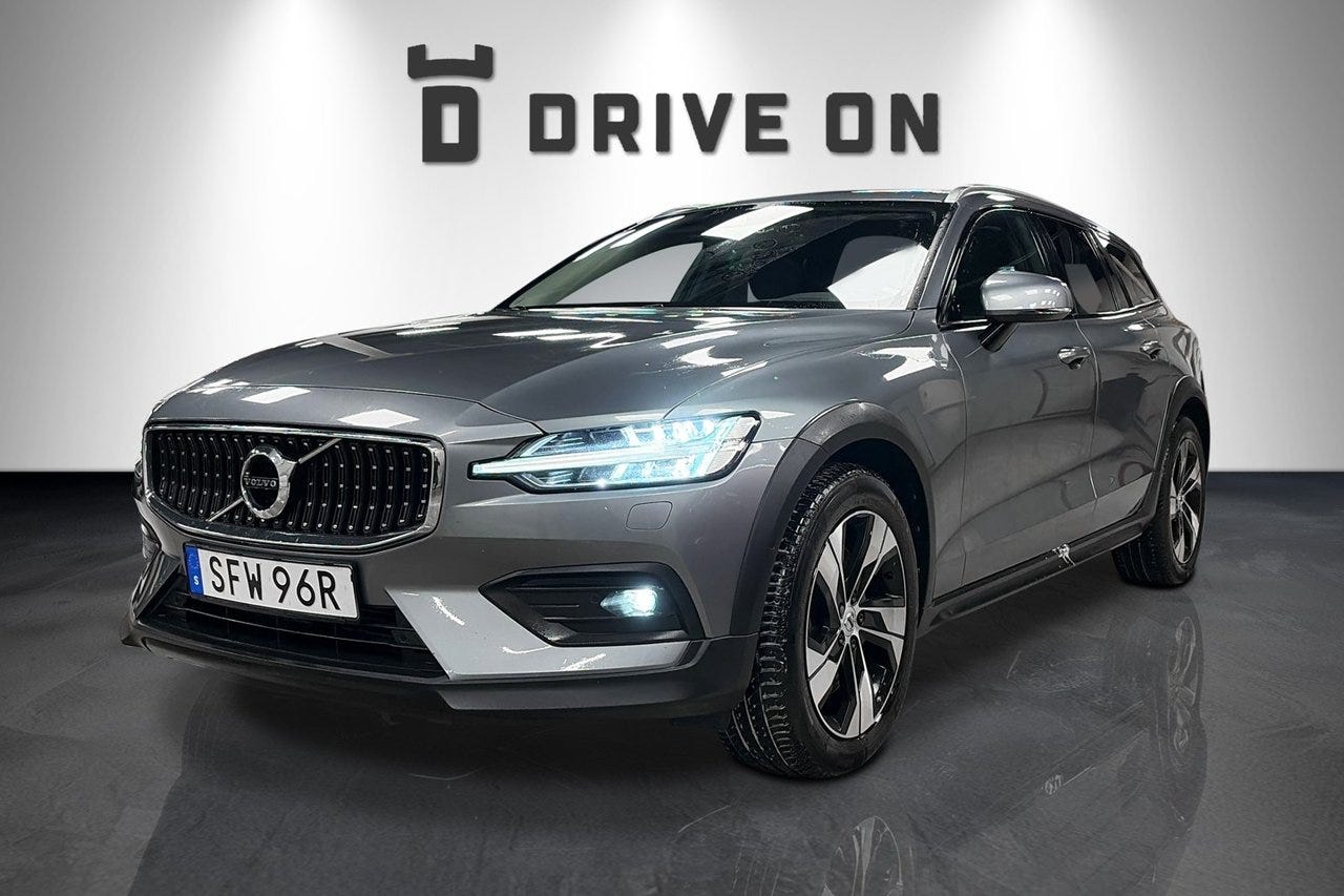 Volvo V60 Cross Country 2020 – bild 1 av 24