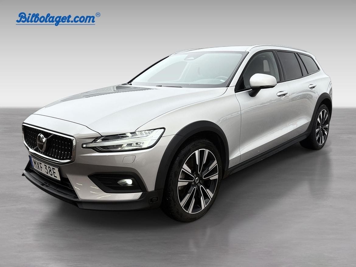Volvo V60 Cross Country 2024 – bild 1 av 18