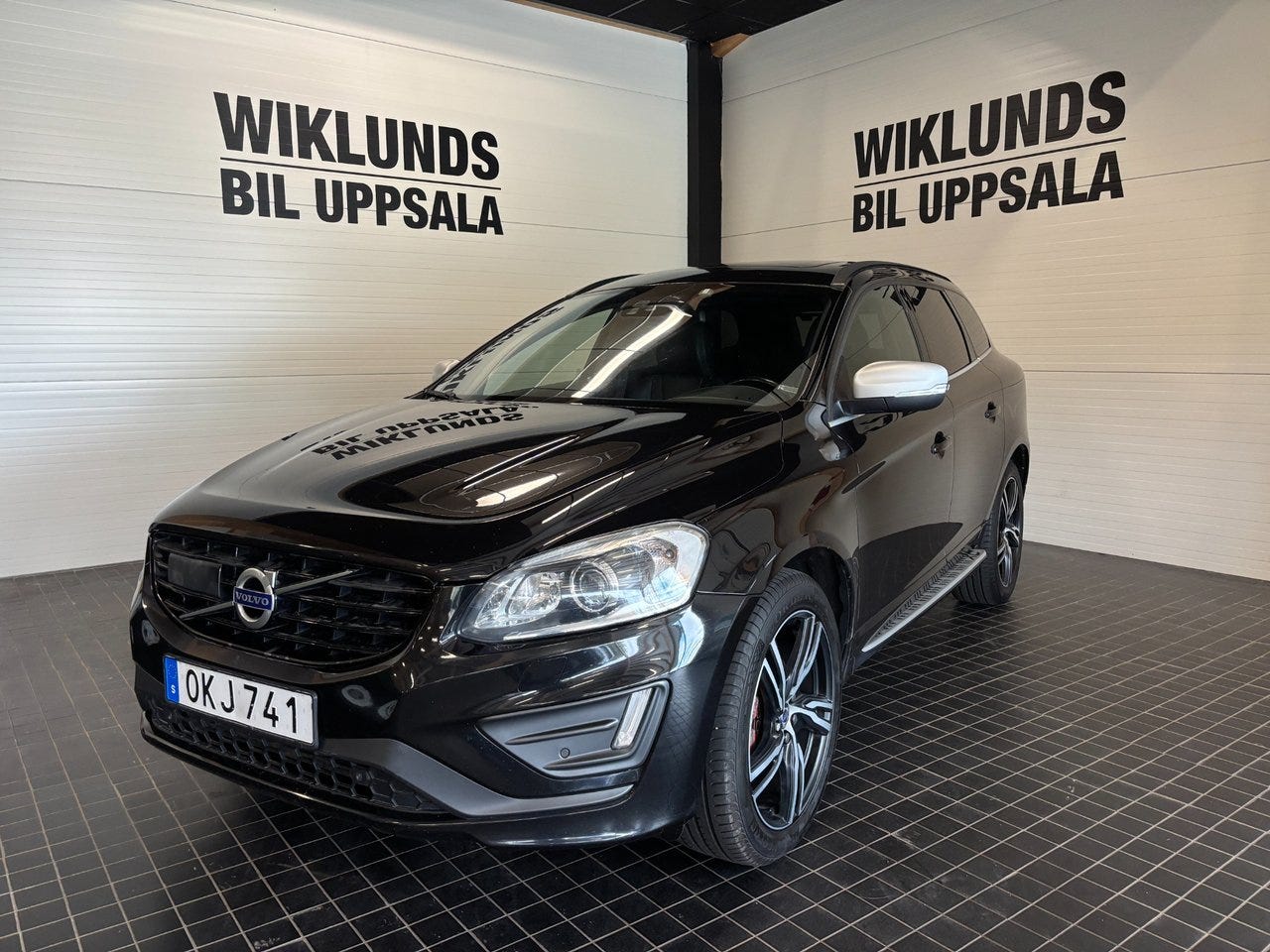 Volvo XC60 2017 – bild 1 av 24