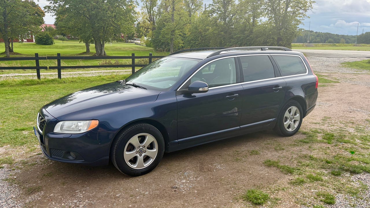 Volvo V70 2010 – bild 1 av 15