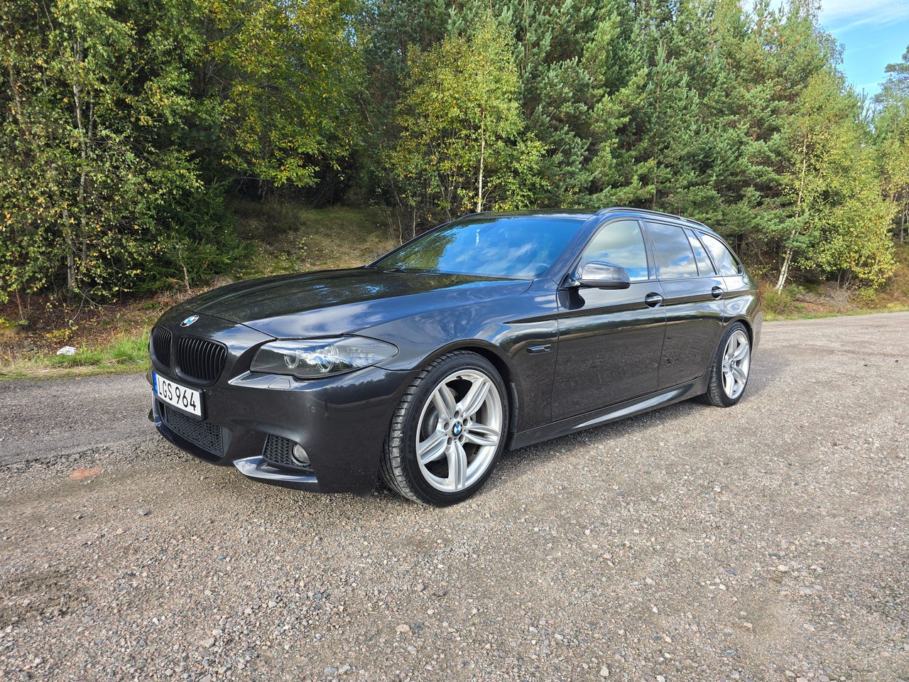 BMW 520d 2011 – bild 1 av 8