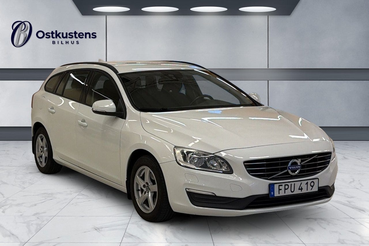Volvo V60 2015 – bild 1 av 11
