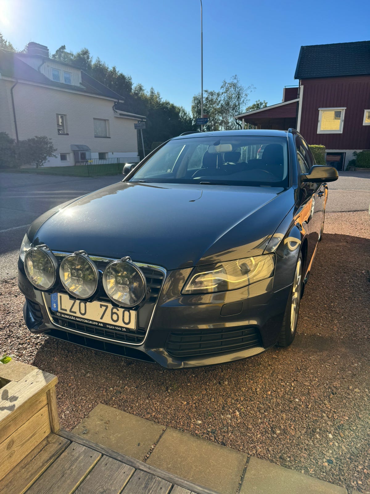 Audi A4 2011 – bild 1 av 5