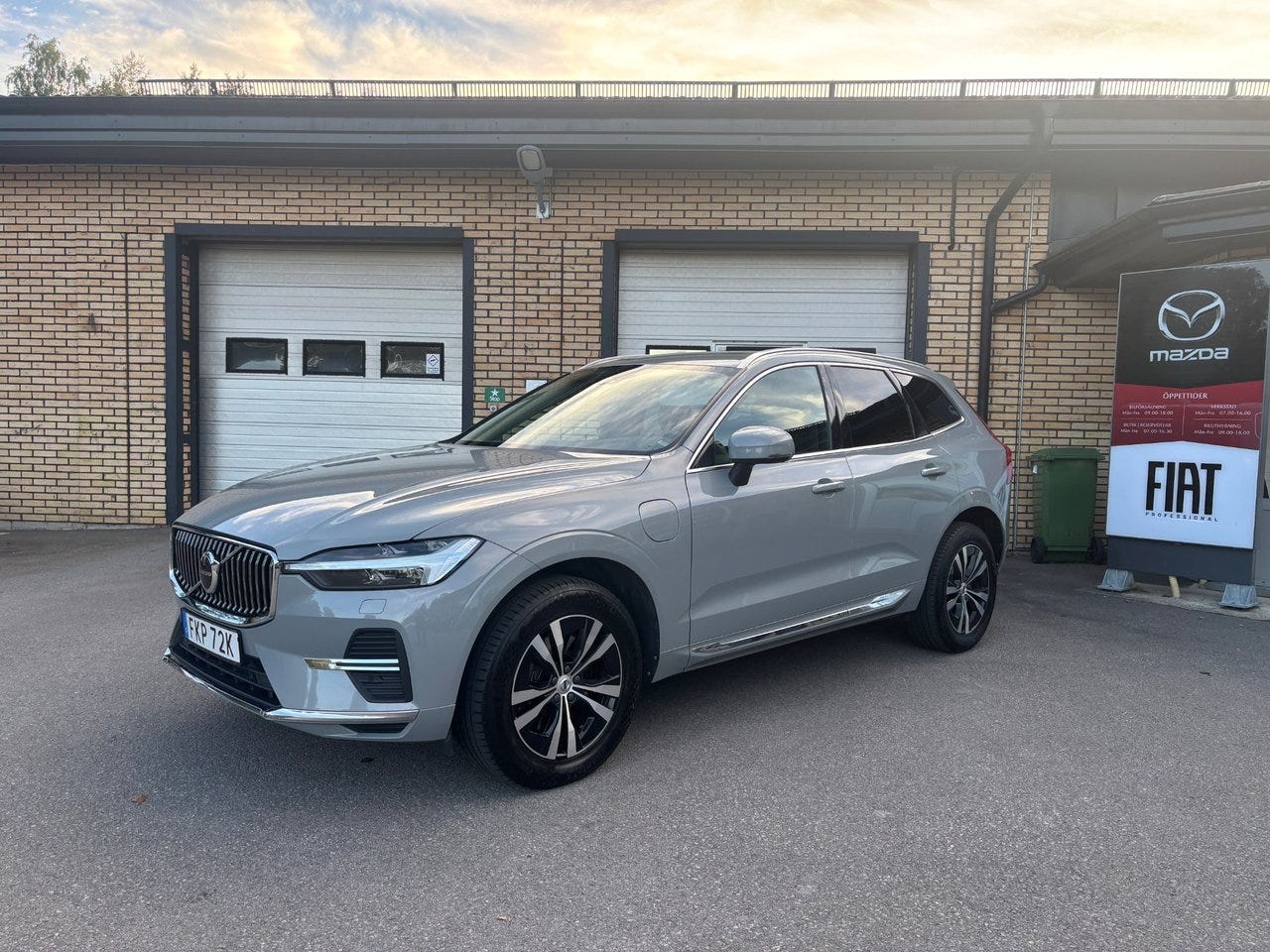 Volvo XC60 2024 – bild 1 av 24