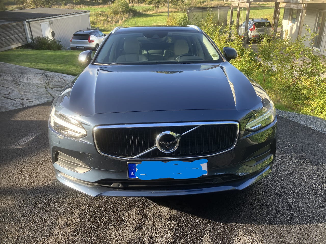 Volvo V90 2019 – bild 1 av 8
