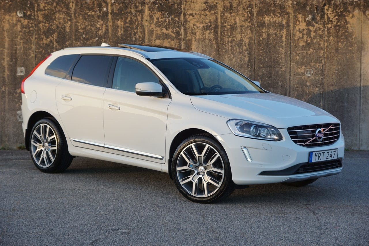 Volvo XC60 2017 – bild 1 av 24