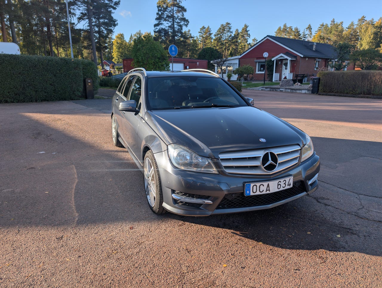 Mercedes-Benz C220 2013 – bild 1 av 7