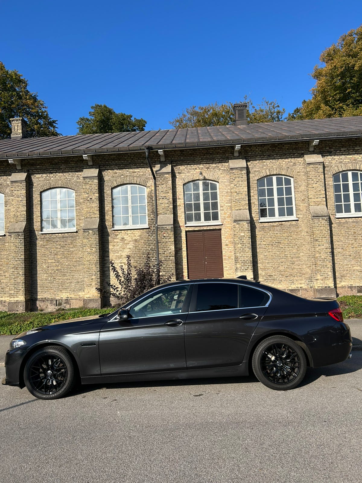 BMW 520d 2016 – bild 1 av 10