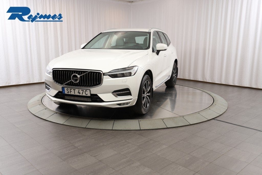 Volvo XC60 2021 – bild 1 av 23