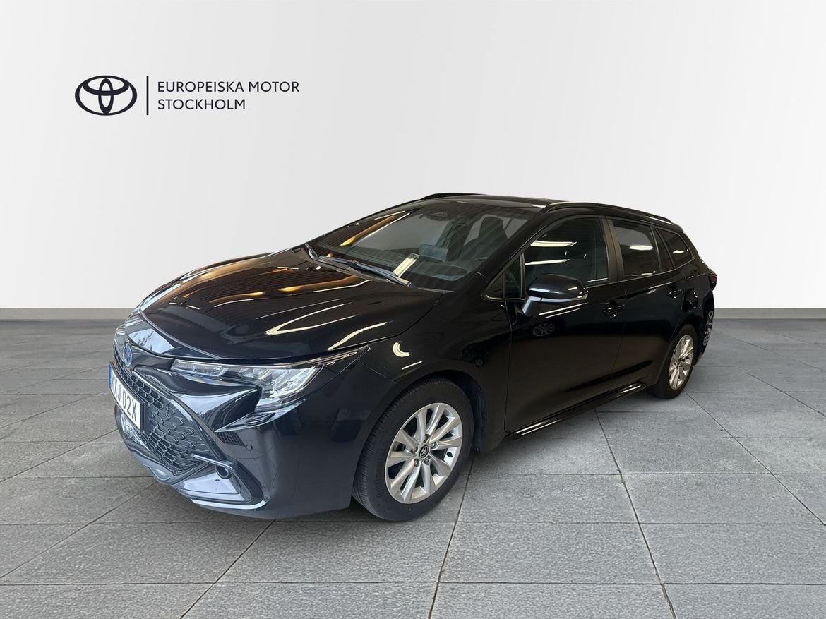 Toyota Corolla 2024 – bild 1 av 11