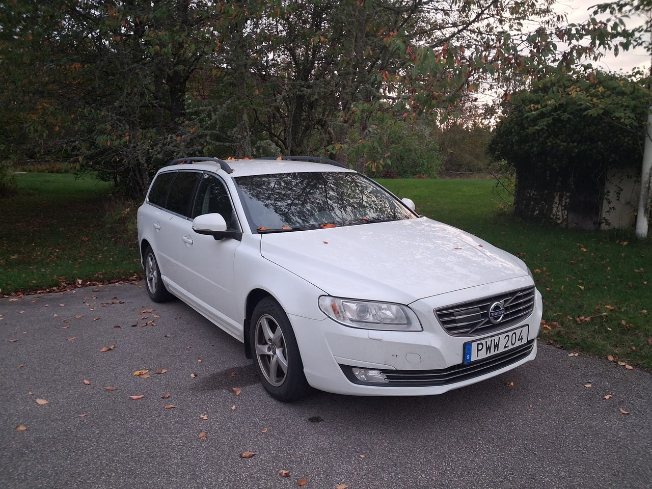 Volvo V70 2015 – bild 1 av 2