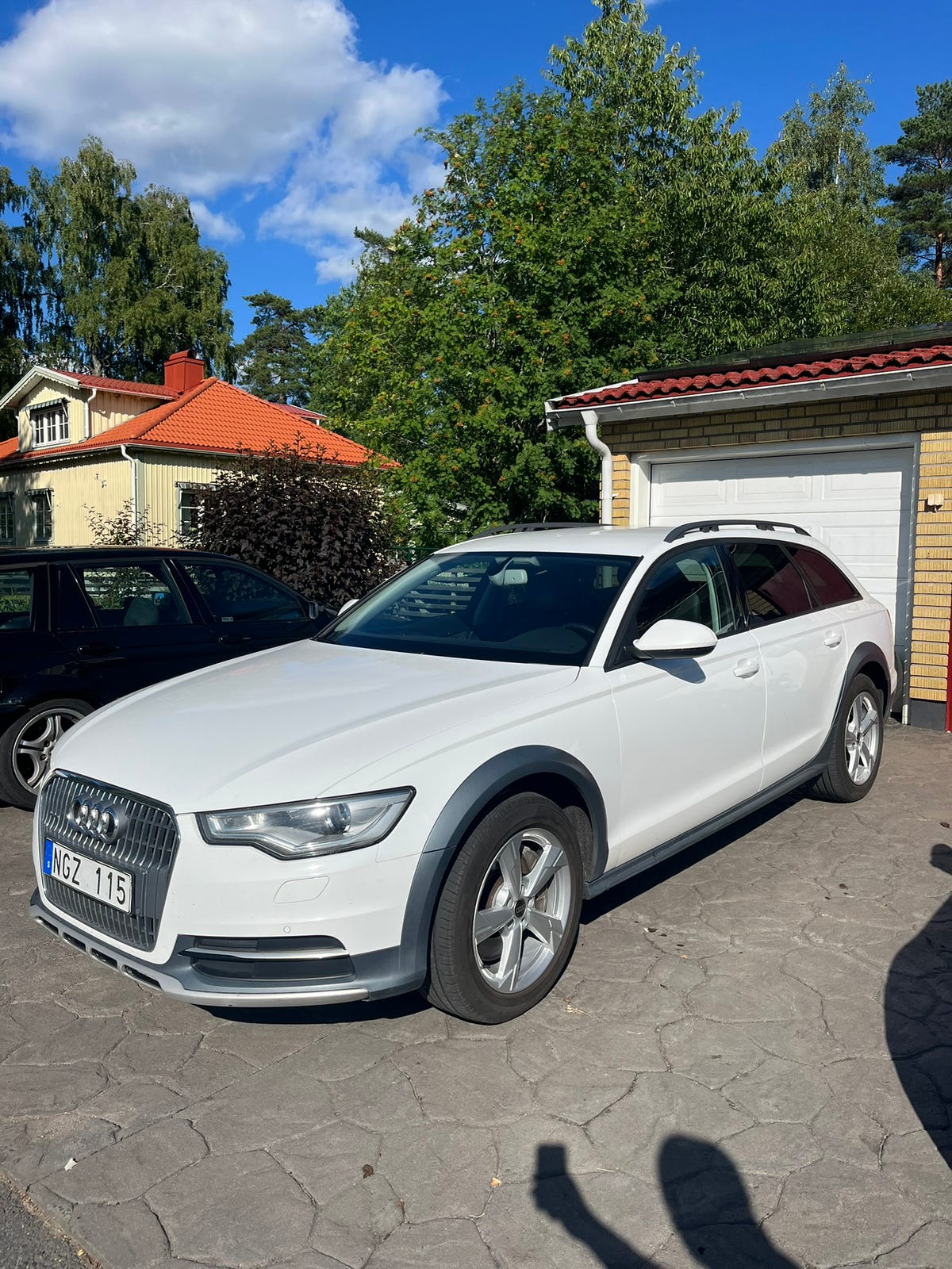 Audi A6 allroad 2014 – bild 1 av 17