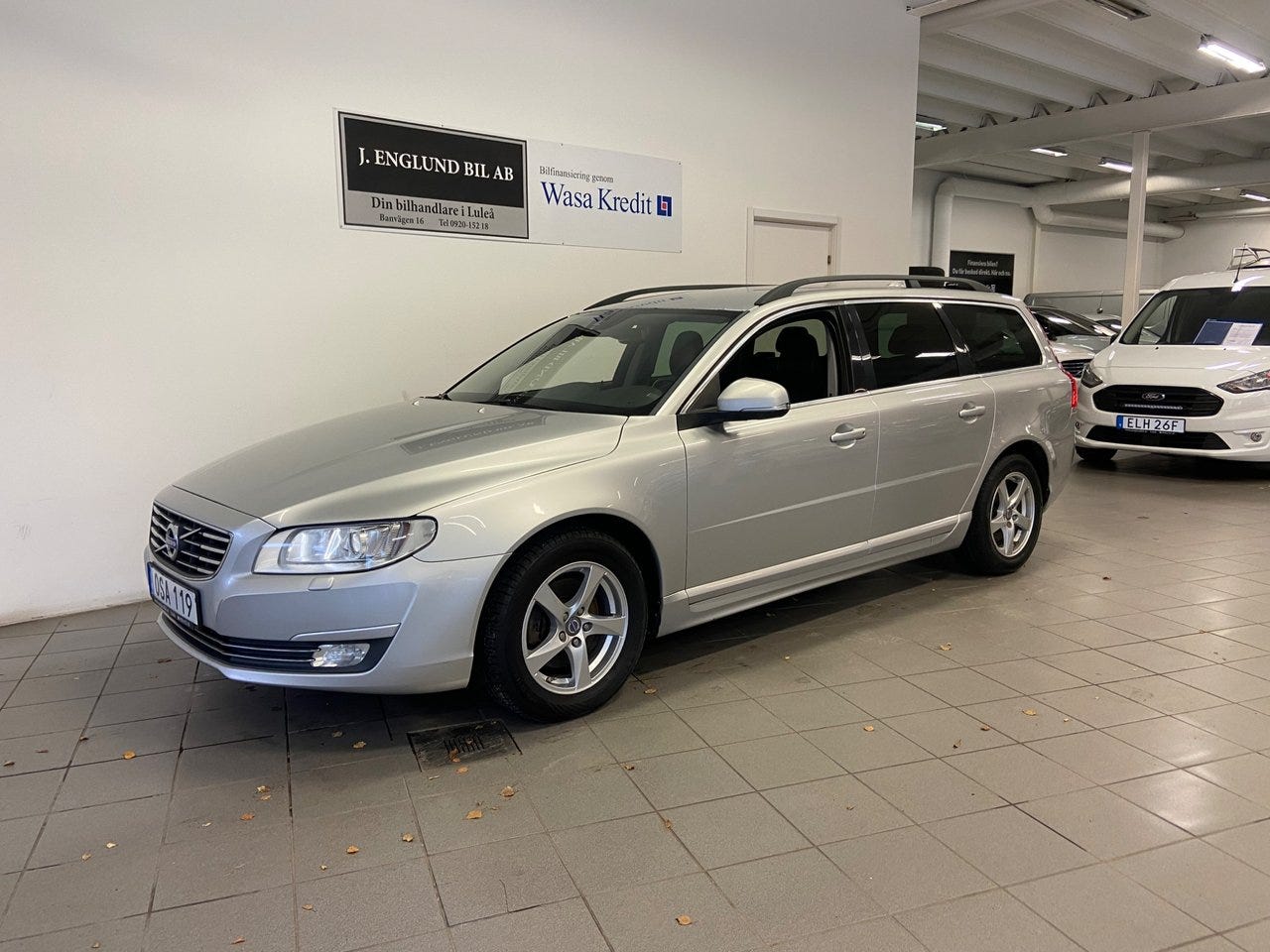 Volvo V70 2015 – bild 1 av 6