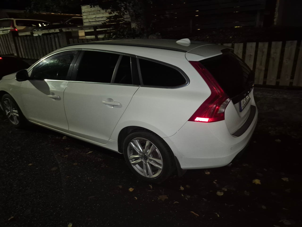 Volvo V60 2013 – bild 1 av 5