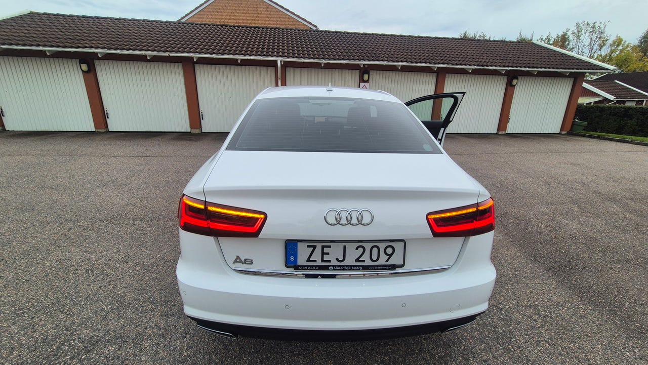 Audi A6 2018 – bild 1 av 12