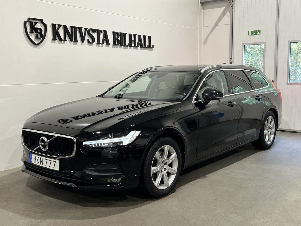 Volvo V90 2017 – bild 1 av 24