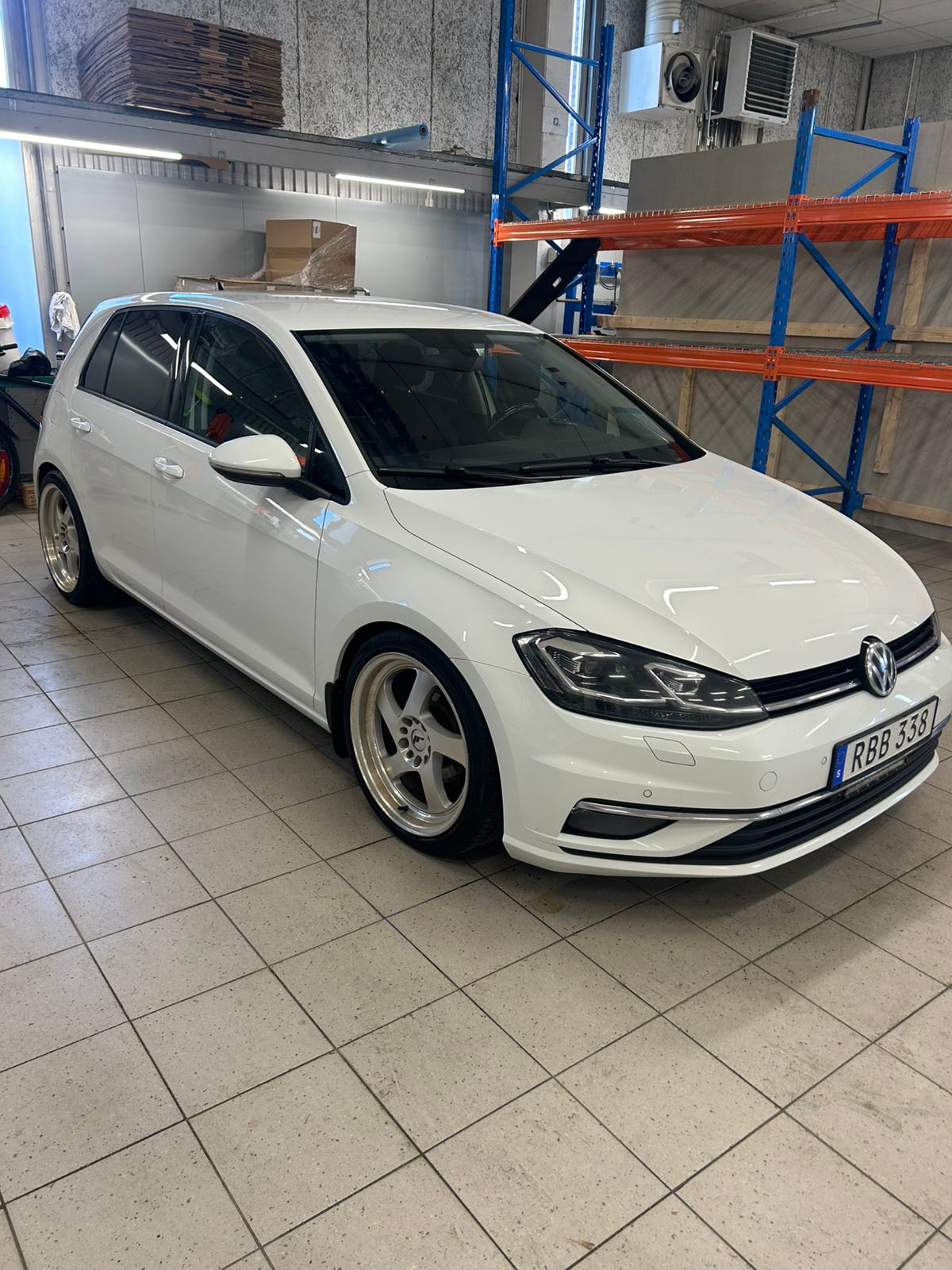 Volkswagen Golf VII 2017 – bild 1 av 8