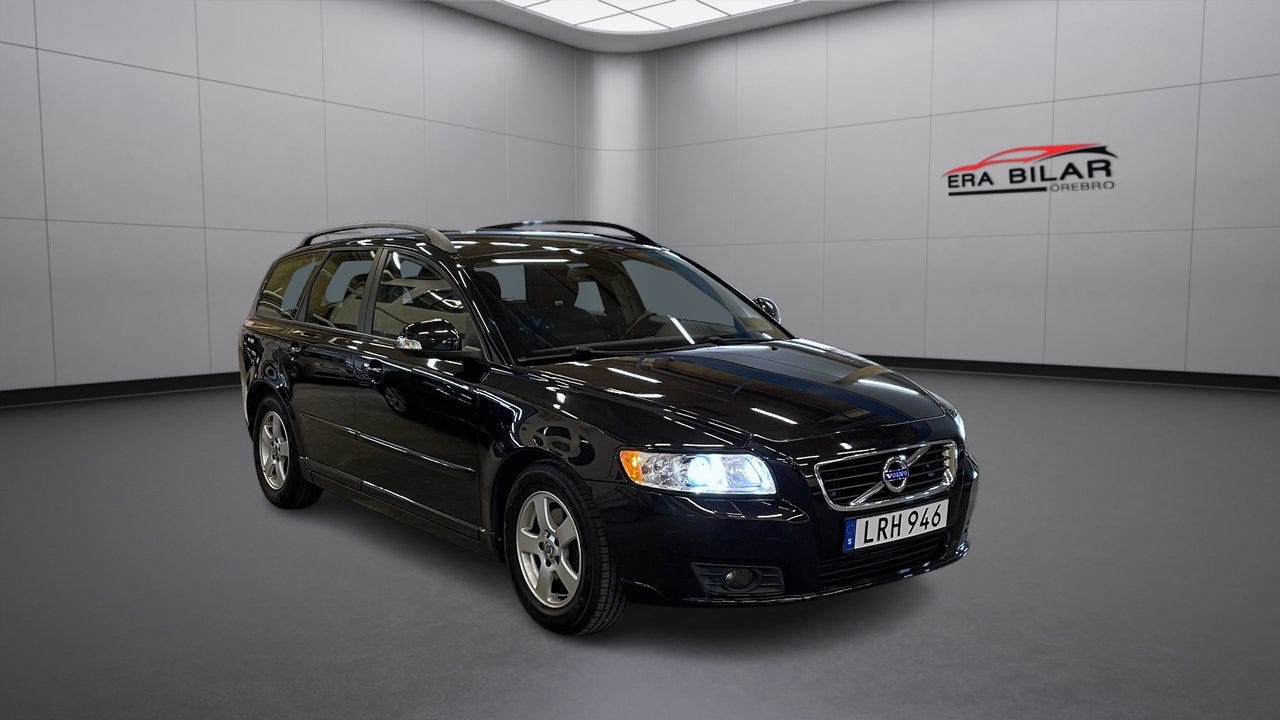 Volvo V50 2011 – bild 1 av 24