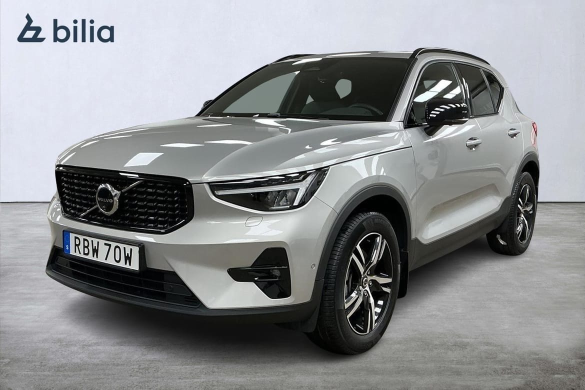 Volvo XC40 2025 – bild 1 av 24