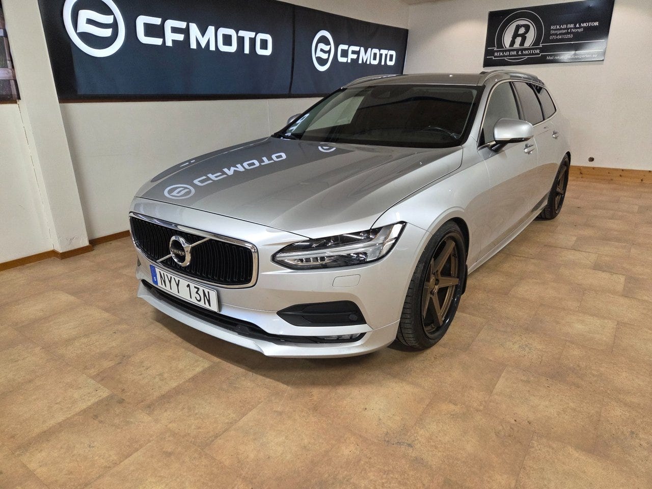 Volvo V90 2020 – bild 1 av 15