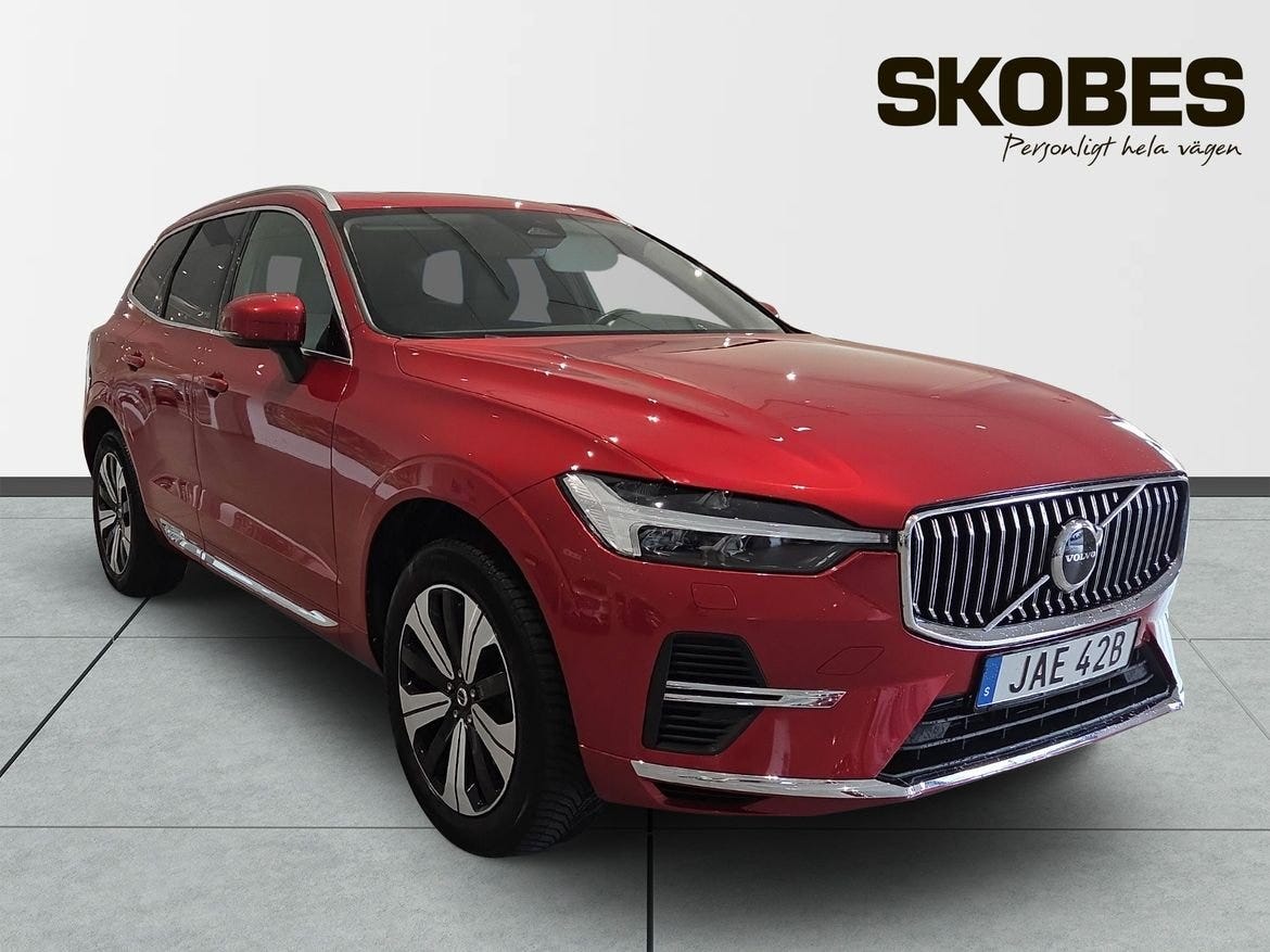 Volvo XC60 2023 – bild 1 av 3