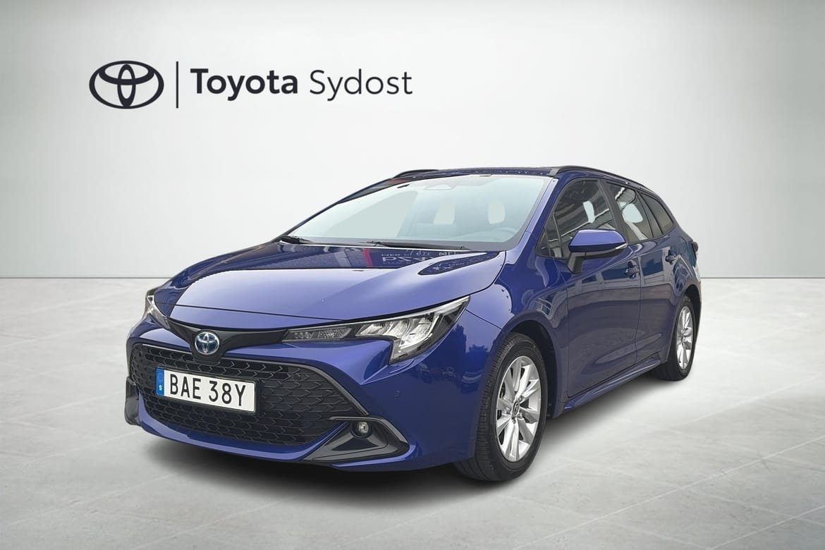 Toyota Corolla 2024 – bild 1 av 15