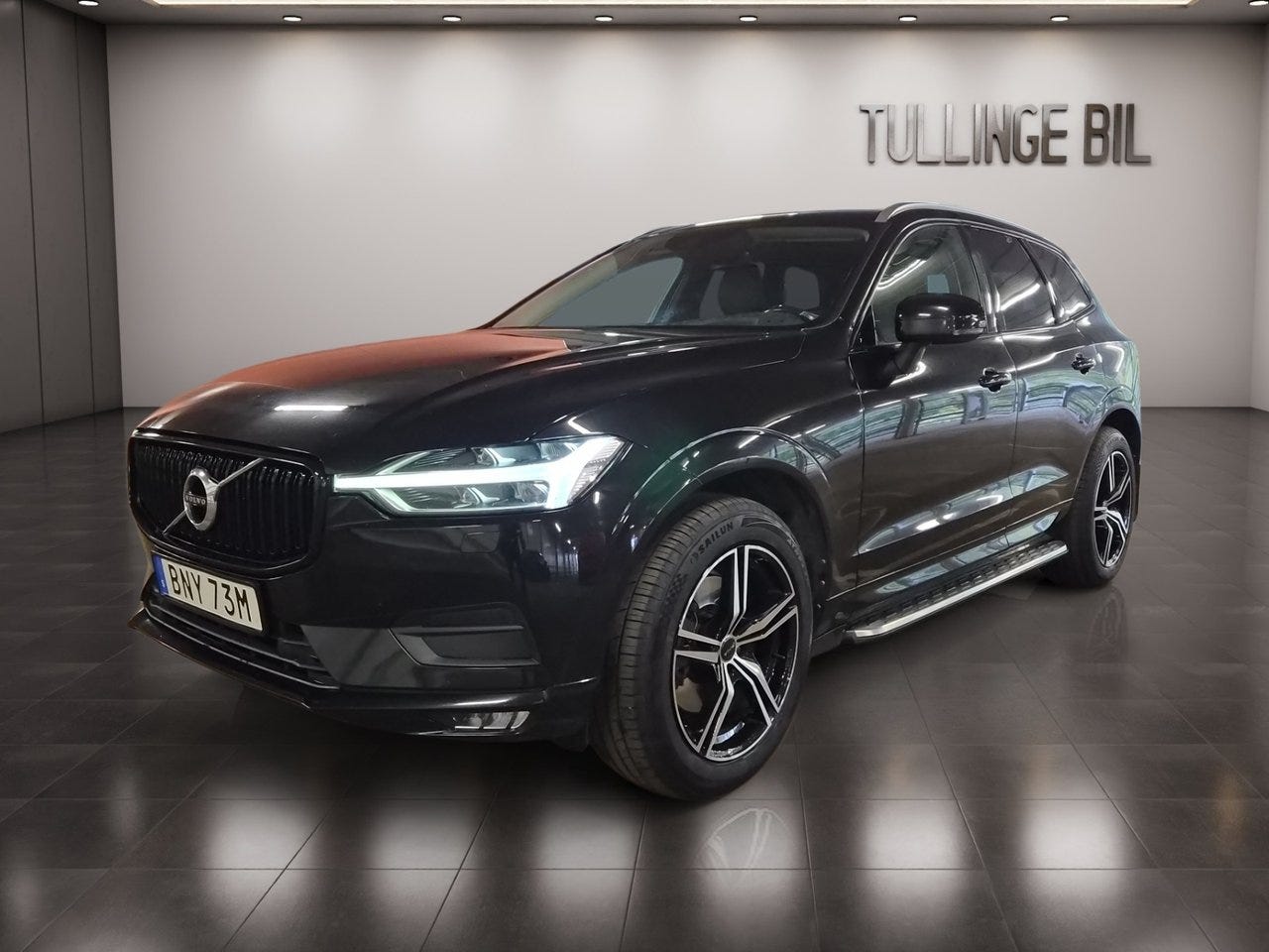 Volvo XC60 2019 – bild 1 av 19