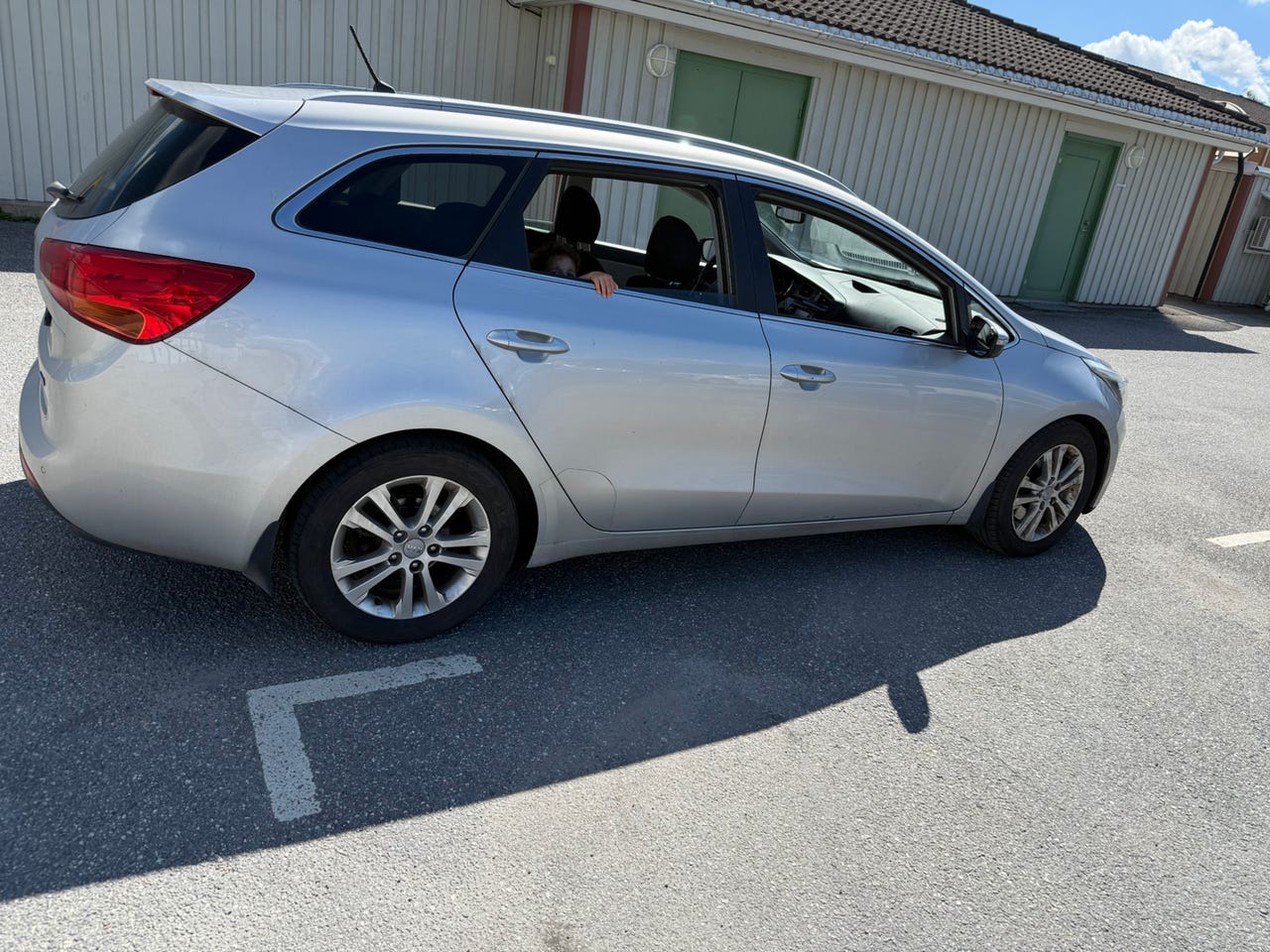 Kia Ceed 2014 – bild 1 av 5