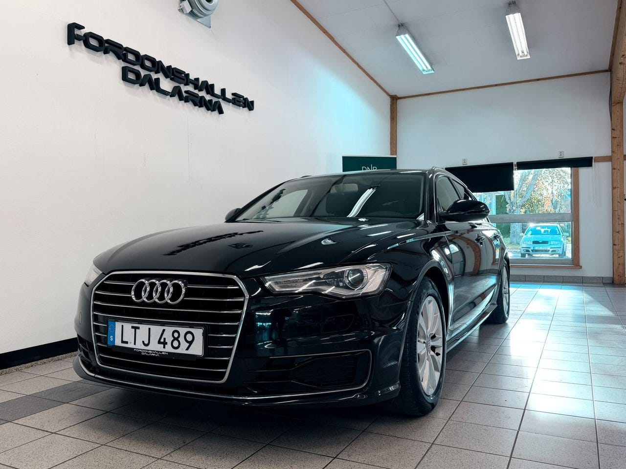 Audi A6 2015 – bild 1 av 19