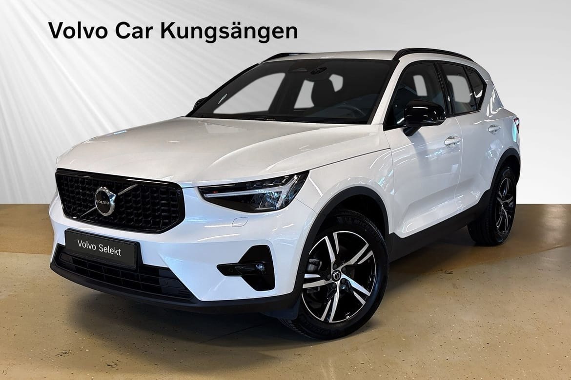 Volvo XC40 2025 – bild 1 av 24