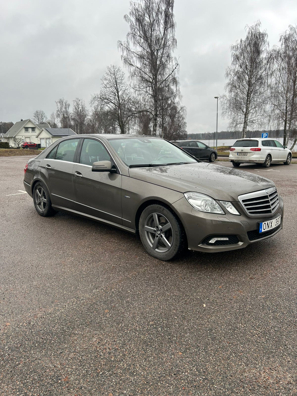 Mercedes-Benz E350 2010 – bild 1 av 4