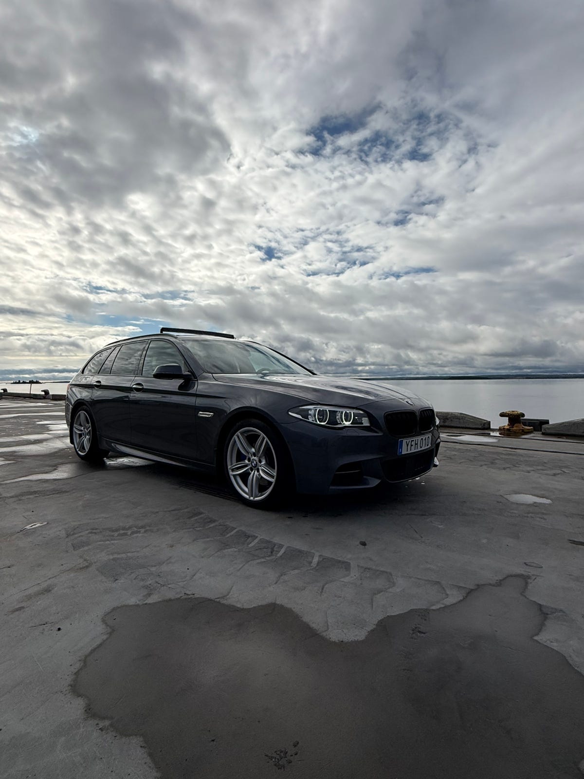 BMW 530d 2017 – bild 1 av 22