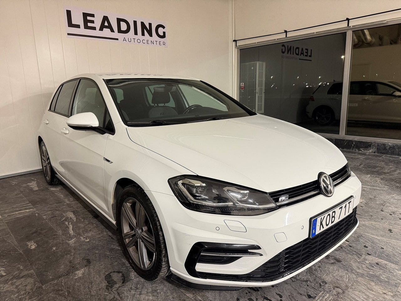 Volkswagen Golf I 2019 – bild 1 av 23