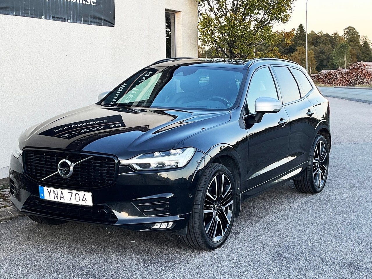 Volvo XC60 2018 – bild 1 av 23