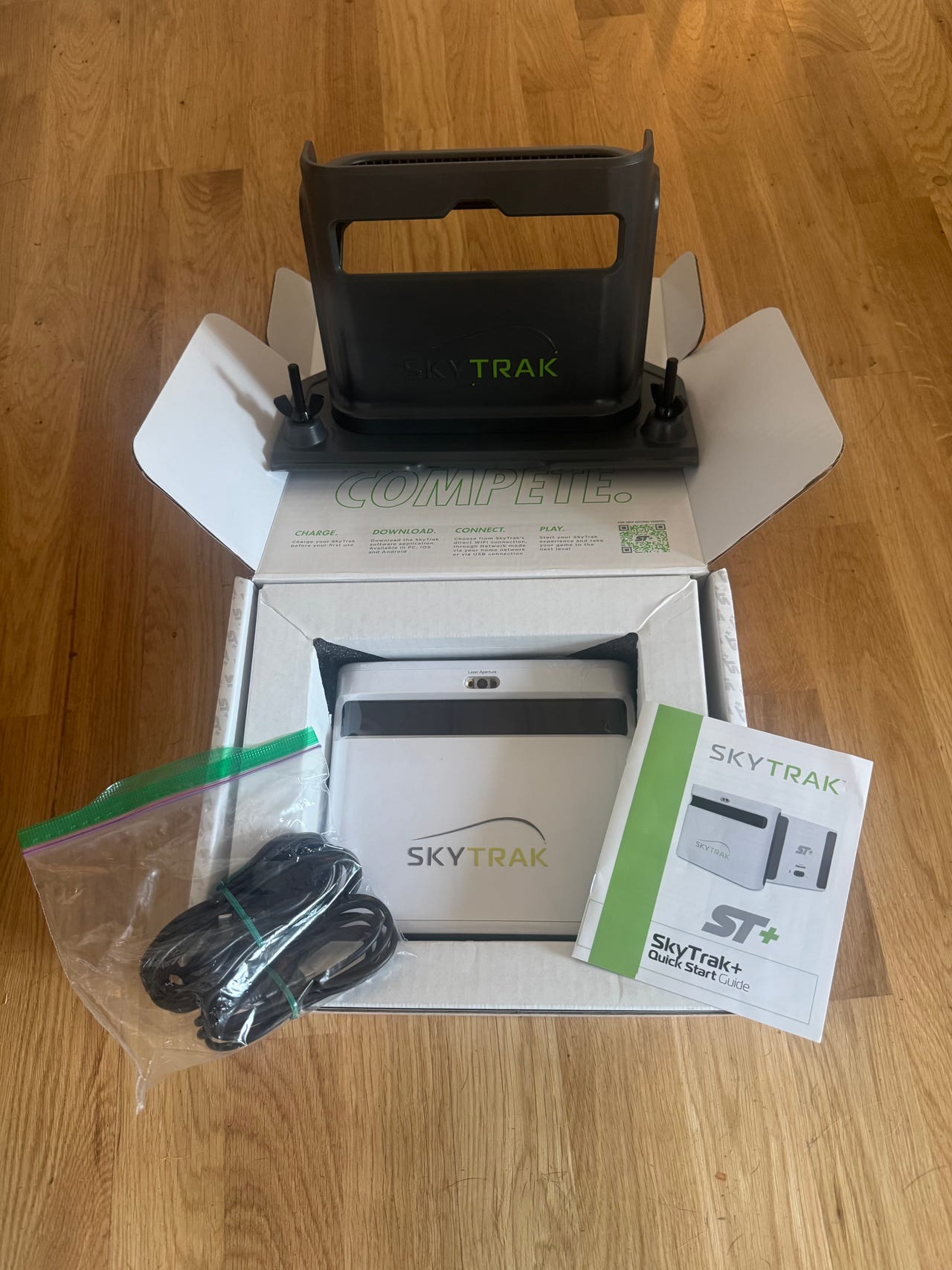 Skytrak ST+ launch monitor med skydd | Blocket