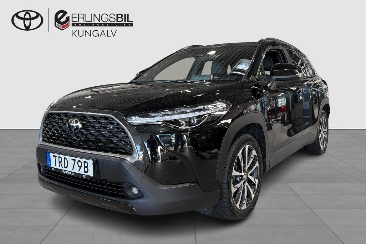 Toyota Corolla Cross 2024 – bild 1 av 12