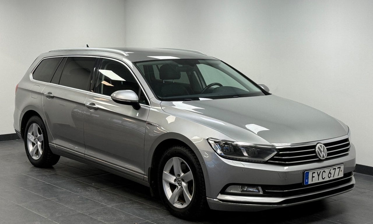 Volkswagen Passat 2015 – bild 1 av 17
