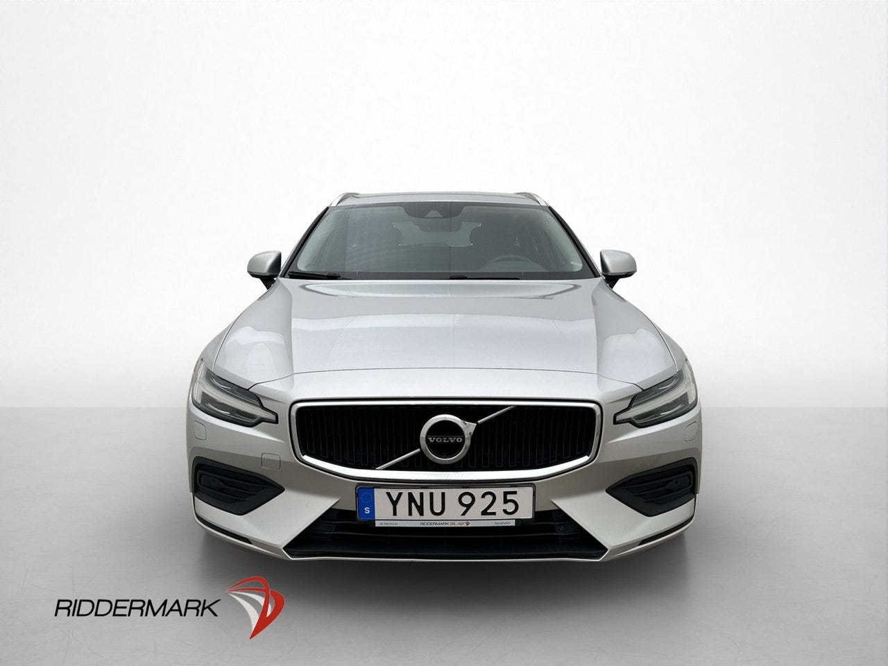 Volvo V60 2019 – bild 1 av 24