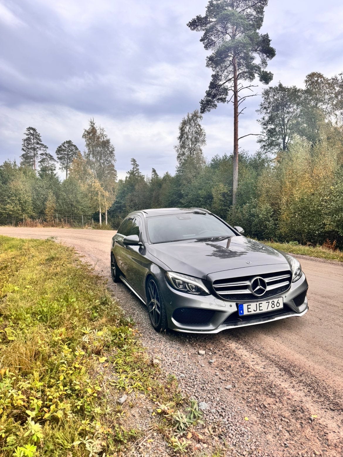 Mercedes-Benz C220 2018 – bild 1 av 6