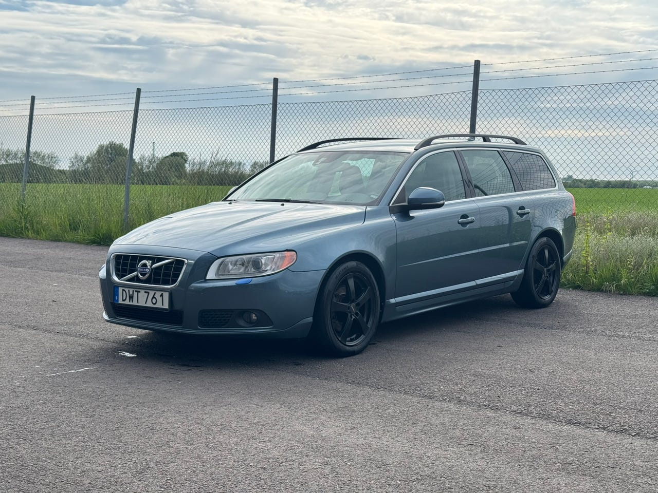 Volvo V70 2012 – bild 1 av 15