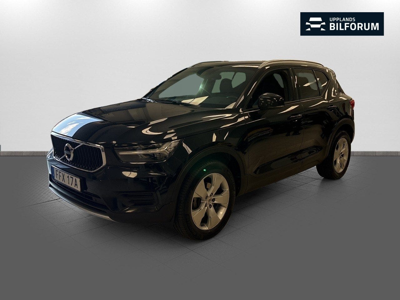 Volvo XC40 2021 – bild 1 av 15