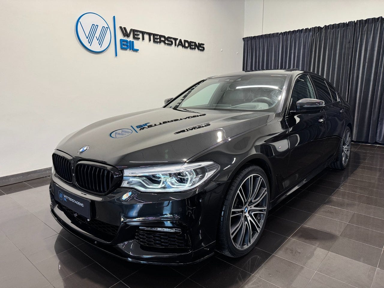 BMW 540d 2018 – bild 1 av 24