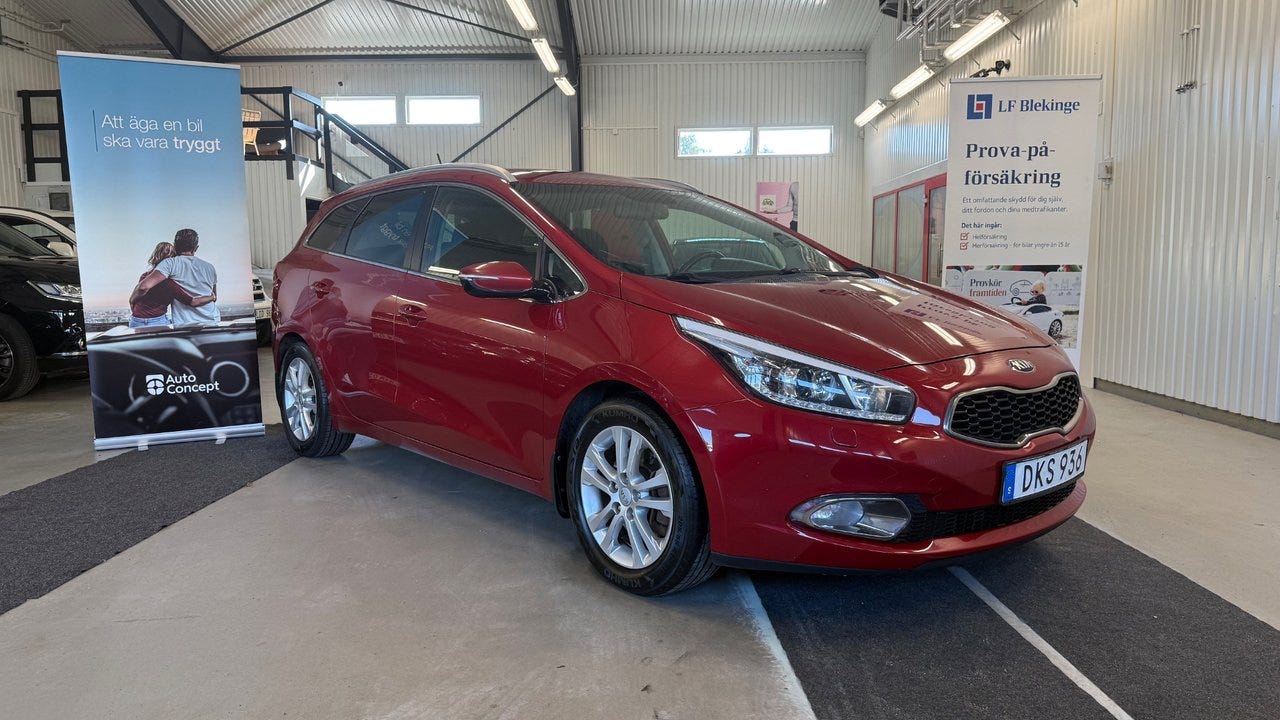 Kia Ceed 2015 – bild 1 av 23