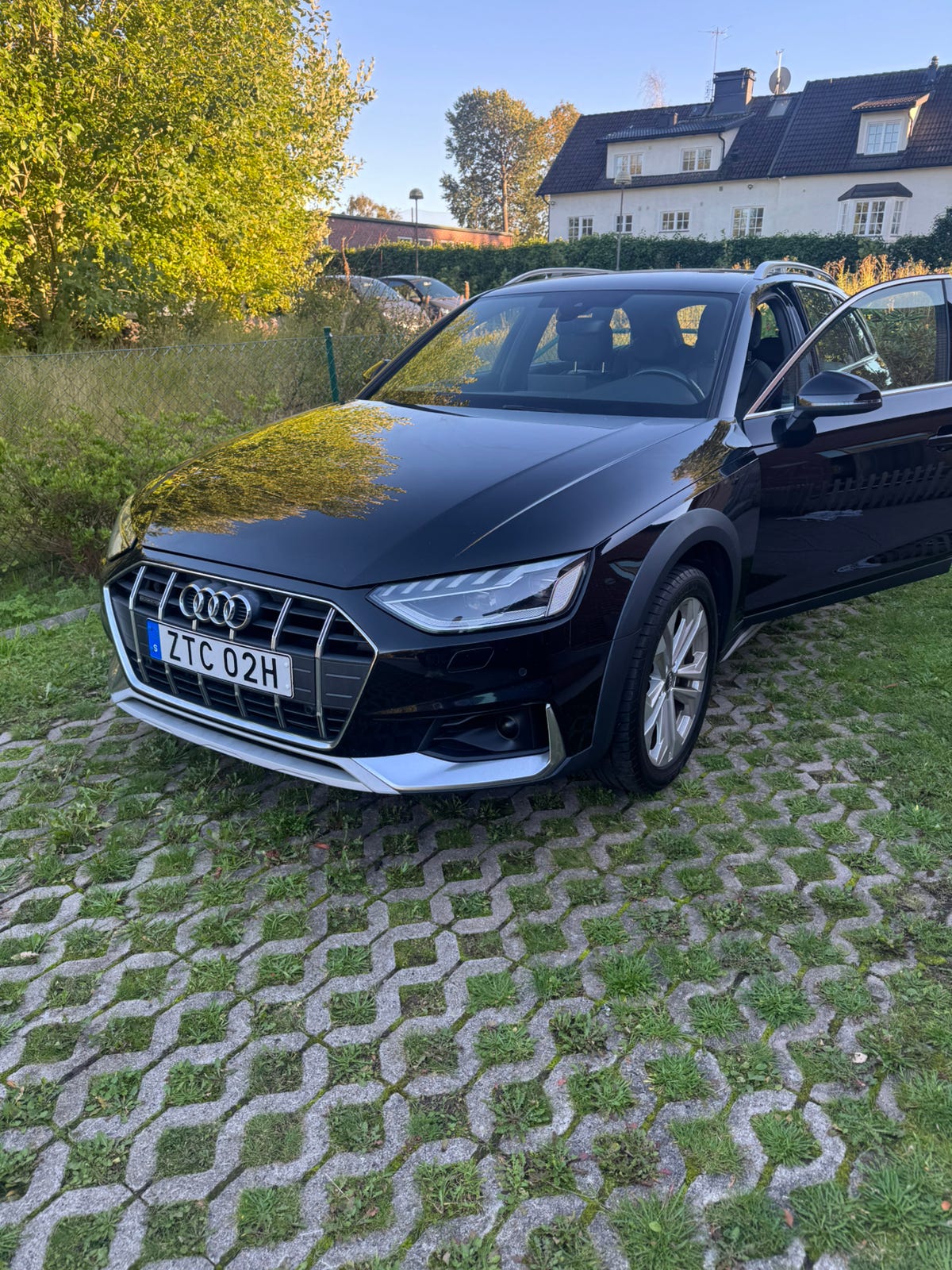 Audi A4 allroad 2020 – bild 1 av 11