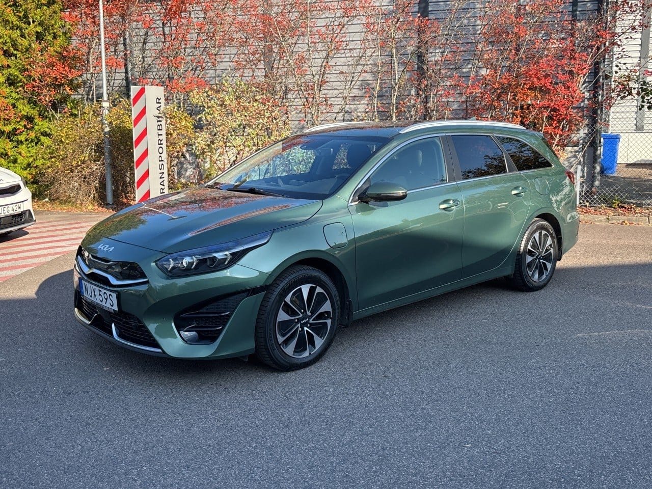 Kia Ceed 2024 – bild 1 av 20