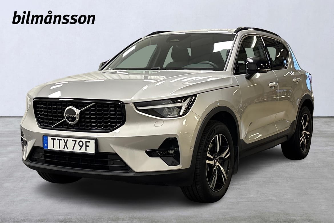Volvo XC40 2025 – bild 1 av 24
