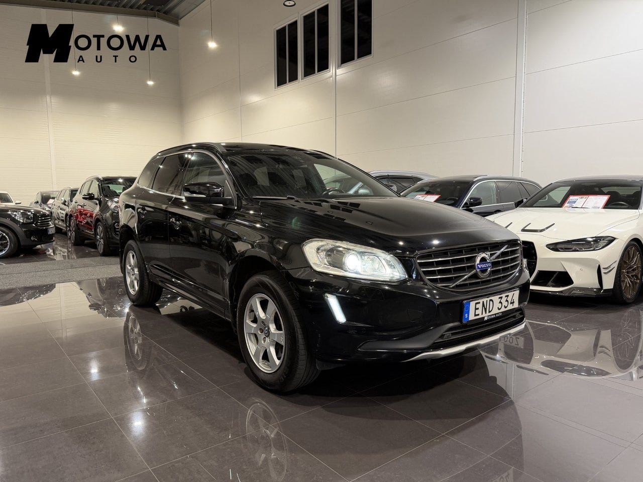 Volvo XC60 2015 – bild 1 av 22